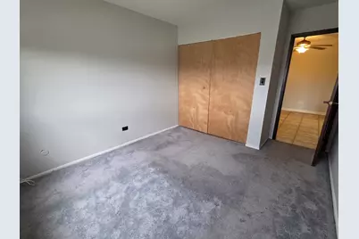 212 Shorewood Drive #2D, Glendale Heights, IL 60139 - Photo 11