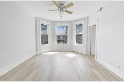 1646 W Byron Street #2F, Chicago, IL 60613 - Photo 5