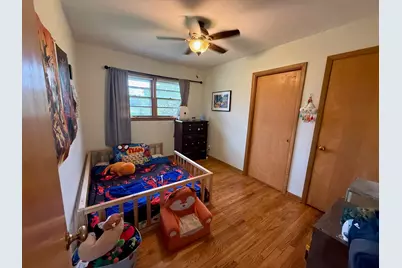 504 E Calhoun Street, Woodstock, IL 60098 - Photo 9