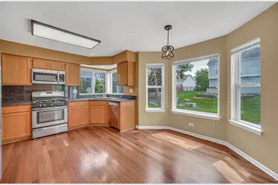 1201 Mayfair Drive, Carpentersville, IL 60110 - Photo 11