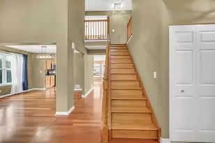 1201 Mayfair Dr, Carpentersville, IL 60110 - Photo 3