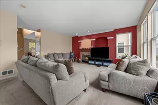 257 Hanburg Ln, Bolingbrook, IL 60440 - Photo 9