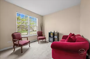257 Hanburg Ln, Bolingbrook, IL 60440 - Photo 5