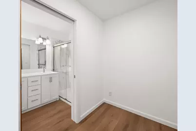 341 N View Street, Hinckley, IL 60520 - Photo 17