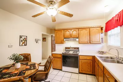 3534 N Nora Avenue, Chicago, IL 60634 - Photo 9