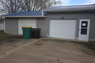 1741 Linn St, Hamilton, IL 62341 - Photo 23
