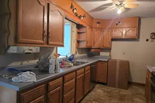 1741 Linn St, Hamilton, IL 62341 - Photo 3