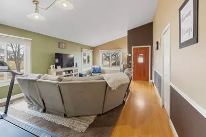 1975 Eastman Lane, Hanover Park, IL 60133 - Photo 5