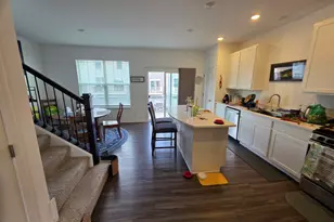 1033 Atterberg Rd, South Elgin, IL 60177 - Photo 5
