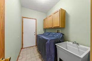 306 Austin Dr, Shorewood, IL 60404 - Photo 13