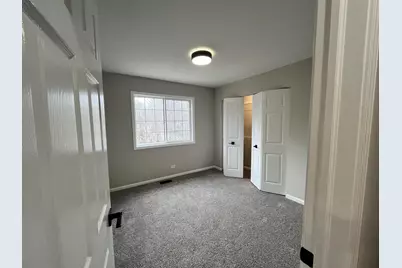 513 Trestle Court, Grayslake, IL 60030 - Photo 17