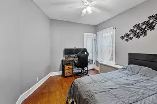 4917 N Kilbourn Ave, Chicago, IL 60630 - Photo 13