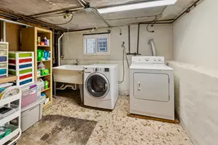 4917 N Kilbourn Ave, Chicago, IL 60630 - Photo 21