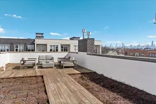 2438 N Western Ave, Chicago, IL 60647 - Photo 21