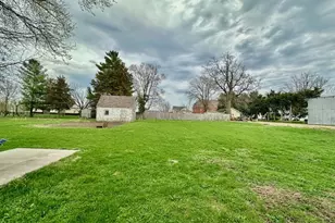 756 2nd St, West Brooklyn, IL 61378 - Photo 13