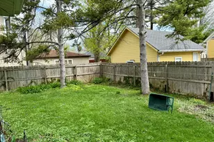 8 N Harrison St, Batavia, IL 60510 - Photo 21