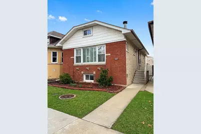 5549 N Parkside Avenue, Chicago, IL 60630 - Photo 1