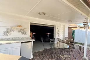 5549 N Parkside Ave, Chicago, IL 60630 - Photo 21