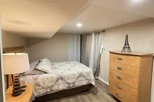 5549 N Parkside Ave, Chicago, IL 60630 - Photo 17