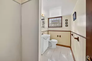 206 S See-Gwun Ave, Mount Prospect, IL 60056 - Photo 29