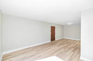 [Address not provided], Northbrook, IL 60062 - Photo 11