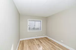 [Address not provided], Northbrook, IL 60062 - Photo 17