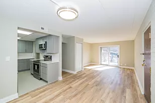 [Address not provided], Northbrook, IL 60062 - Photo 7