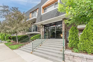 [Address not provided], Northbrook, IL 60062 - Photo 25