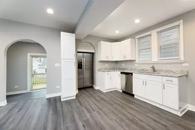 1217 Elmwood Avenue, Berwyn, IL 60402 - Photo 11