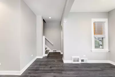 1217 Elmwood Avenue, Berwyn, IL 60402 - Photo 15