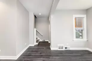 1217 Elmwood Ave, Berwyn, IL 60402 - Photo 15