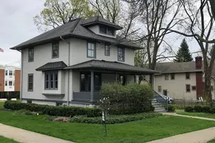 23 N Lincoln St, Hinsdale, IL 60521 - Photo 1