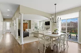 2807 Forest Creek Ln, Naperville, IL 60565 - Photo 9