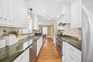 4622 Gilbert Ave, Western Springs, IL 60558 - Photo 5