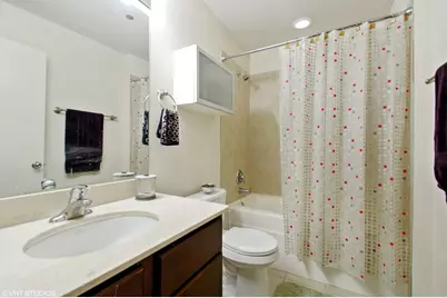 1122 W Catalpa Avenue #414, Chicago, IL 60640 - Photo 5