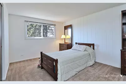 1123 Juniper Parkway, Libertyville, IL 60048 - Photo 15