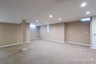 1123 Juniper Pkwy, Libertyville, IL 60048 - Photo 21