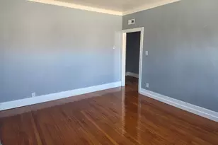 1853 E 79th St, Chicago, IL 60649 - Photo 3