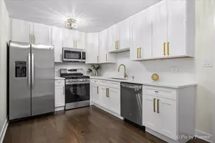 7042 N Washtenaw Ave, Chicago, IL 60645 - Photo 9