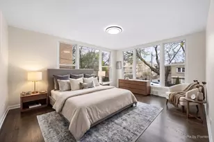 7042 N Washtenaw Ave, Chicago, IL 60645 - Photo 11