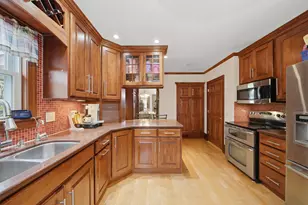 401 Crawford Ave, Dixon, IL 61021 - Photo 11