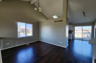 5244 Bentgrass Ave, Richton Park, IL 60471 - Photo 3