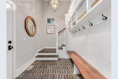 1303 N Cross Street, Wheaton, IL 60187 - Photo 19