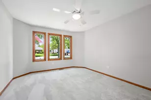 9342 Sutton Pl, Tinley Park, IL 60487 - Photo 13