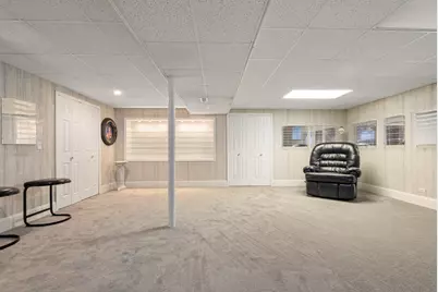 9342 Sutton Place, Tinley Park, IL 60487 - Photo 17