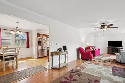 644 Pierce Court, Grayslake, IL 60030 - Photo 5