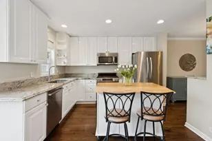 3315 N Racine Ave, Chicago, IL 60657 - Photo 11