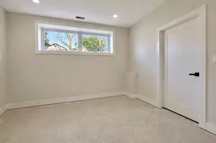 4020 N Francisco Ave, Chicago, IL 60618 - Photo 17