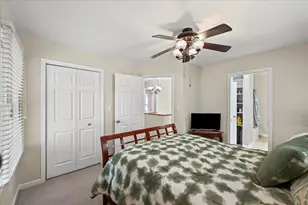 8449 N Kedvale Ave, Skokie, IL 60076 - Photo 15