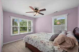 8449 N Kedvale Ave, Skokie, IL 60076 - Photo 17